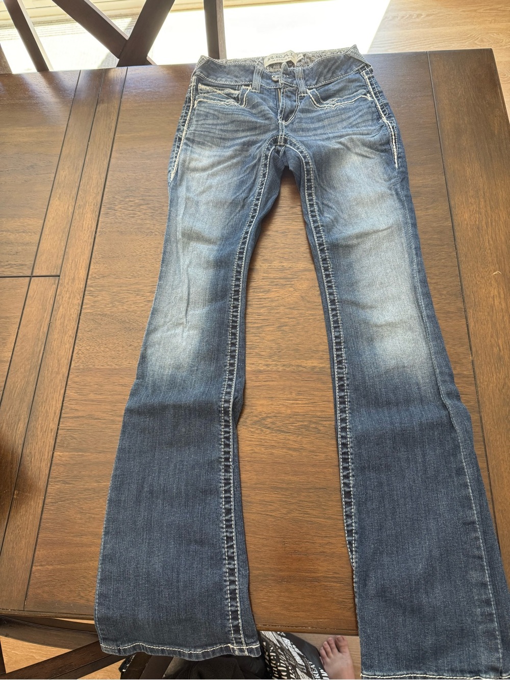 Ariat Women’s Flare Jeans in Medium Blue Wash